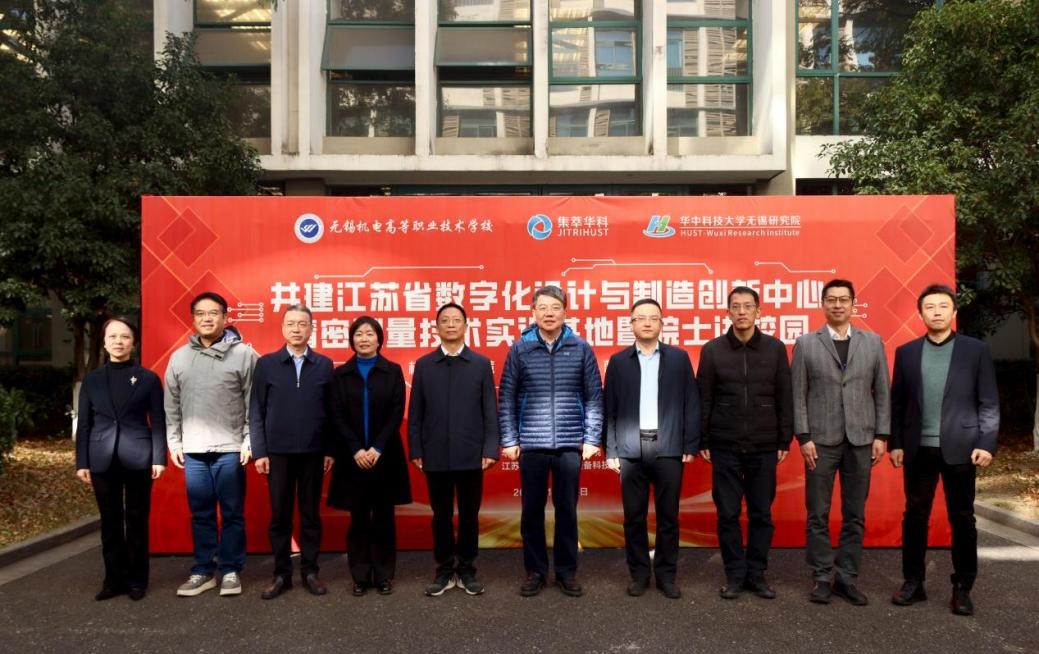 ��(chu��ng  )�����ąR�Ǿ�����У�󹲽���(sh��)Ӗ����